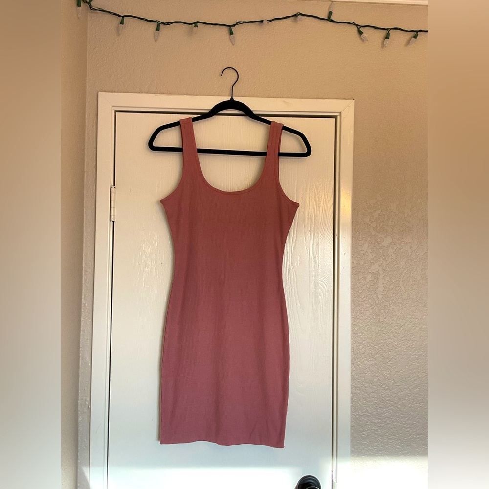 Dusty pink mini dress